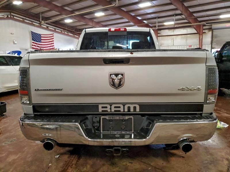 2015 Dodge Ram 1500 slt