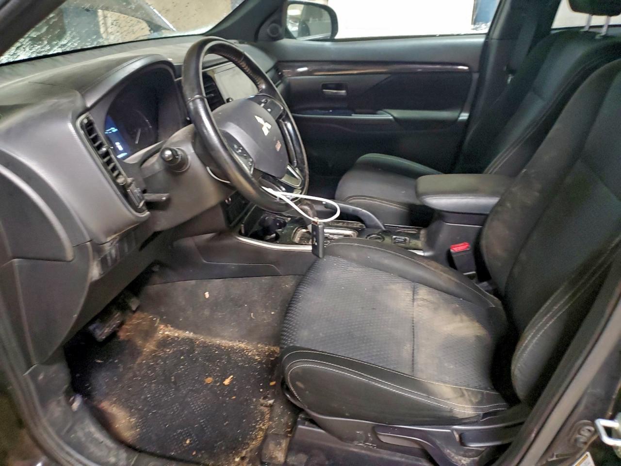 2018 Mitsubishi Outlander se
