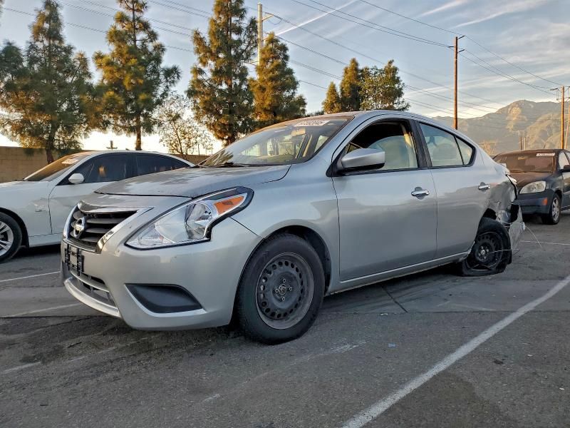 2019 Nissan Versa s