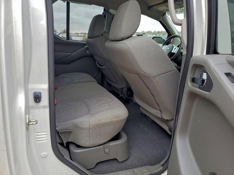 2019 Nissan Frontier s