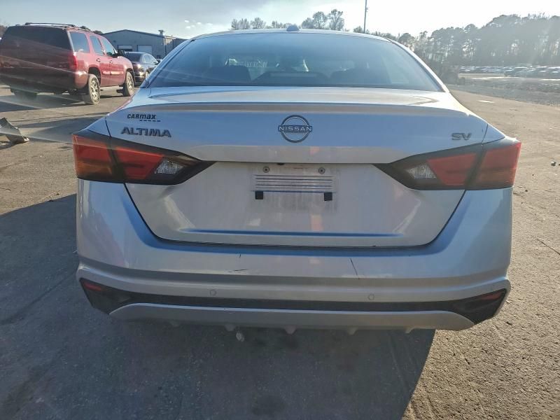 2024 Nissan Altima sv