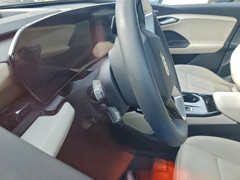 2025 Audi Q6 E-tron Premium Plus
