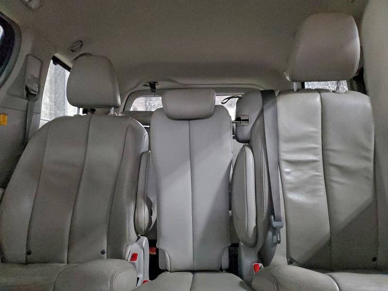 2013 Toyota Sienna xle