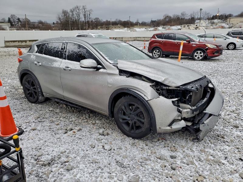 2018 Infiniti Qx30 Base