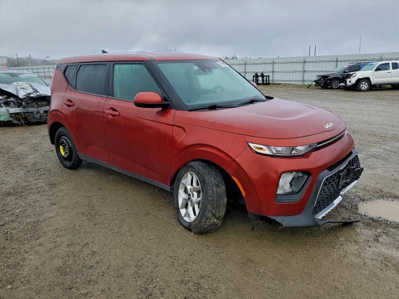 2022 KIA Soul lx