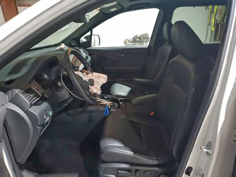 2023 Honda Passport Elite