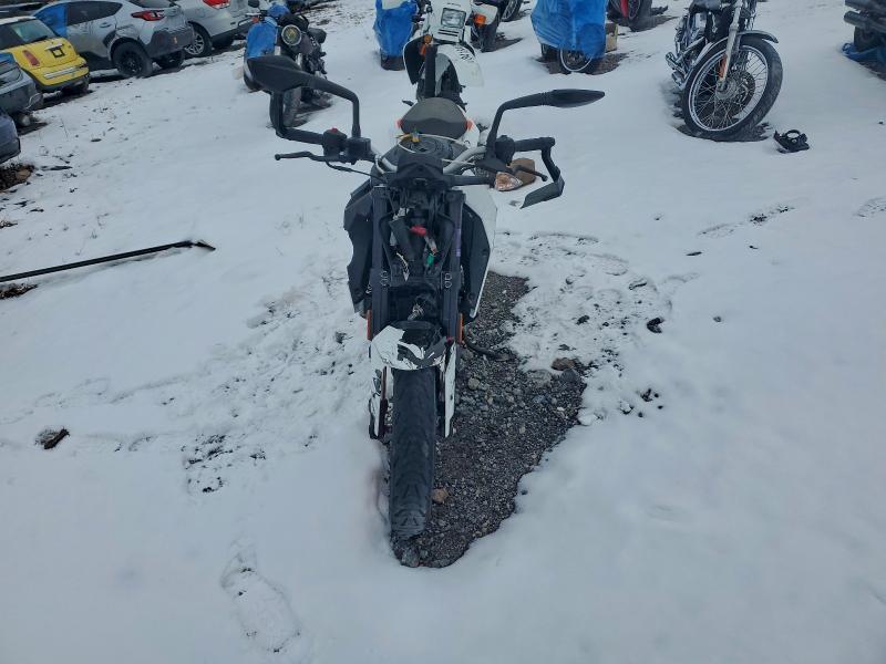 2022 KTM 200 Duke