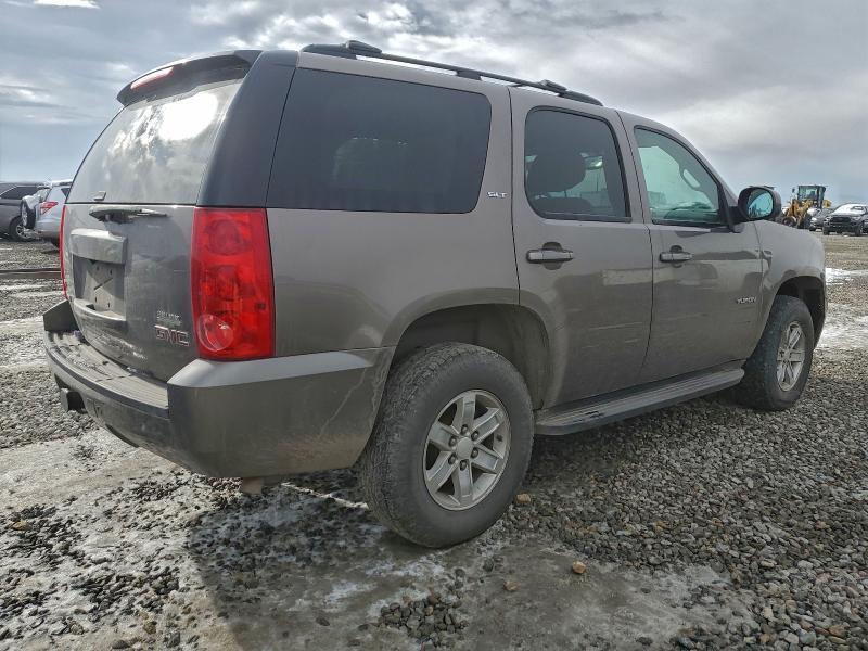 2011 GMC Yukon slt