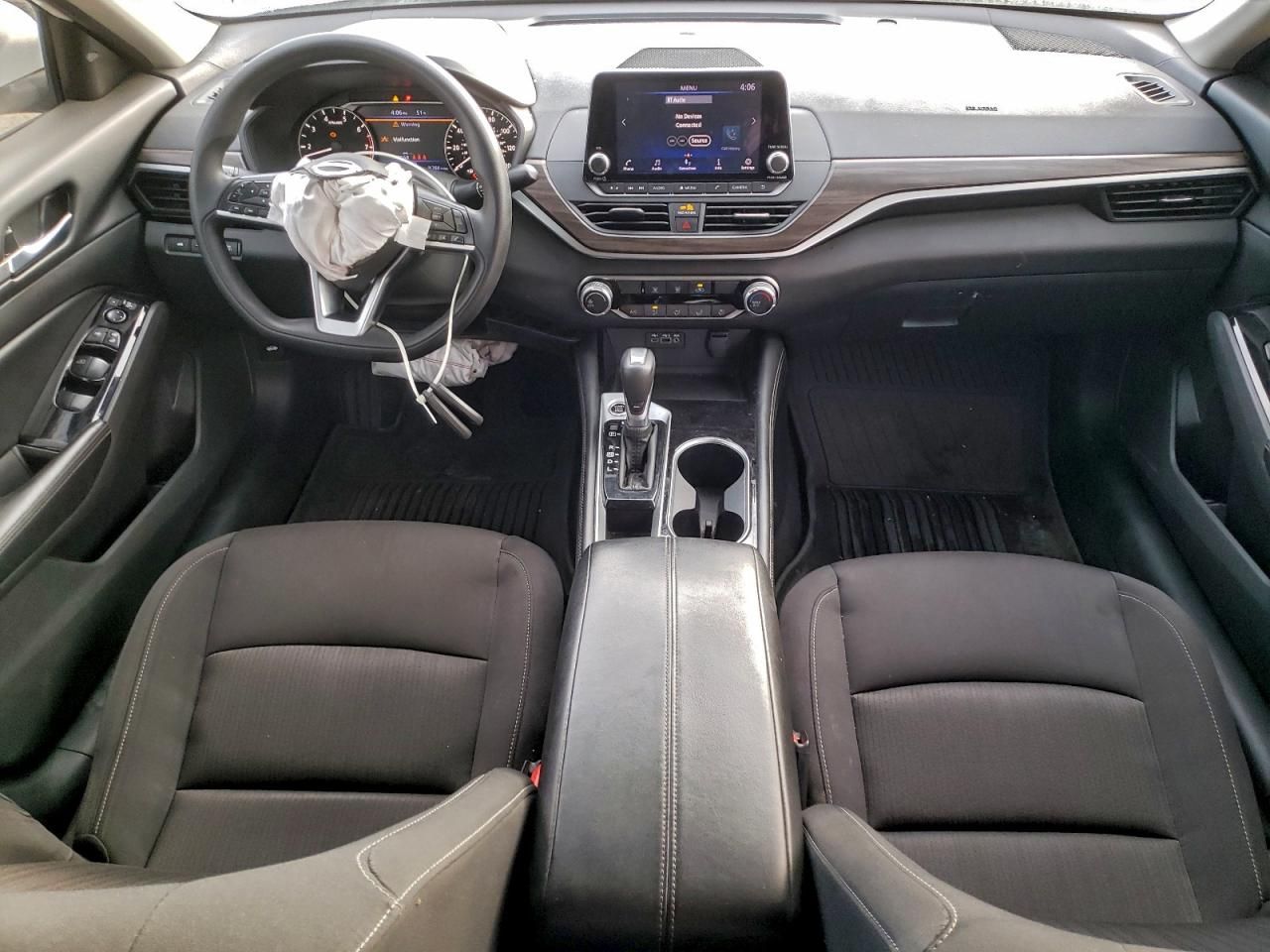 2023 Nissan Altima sv