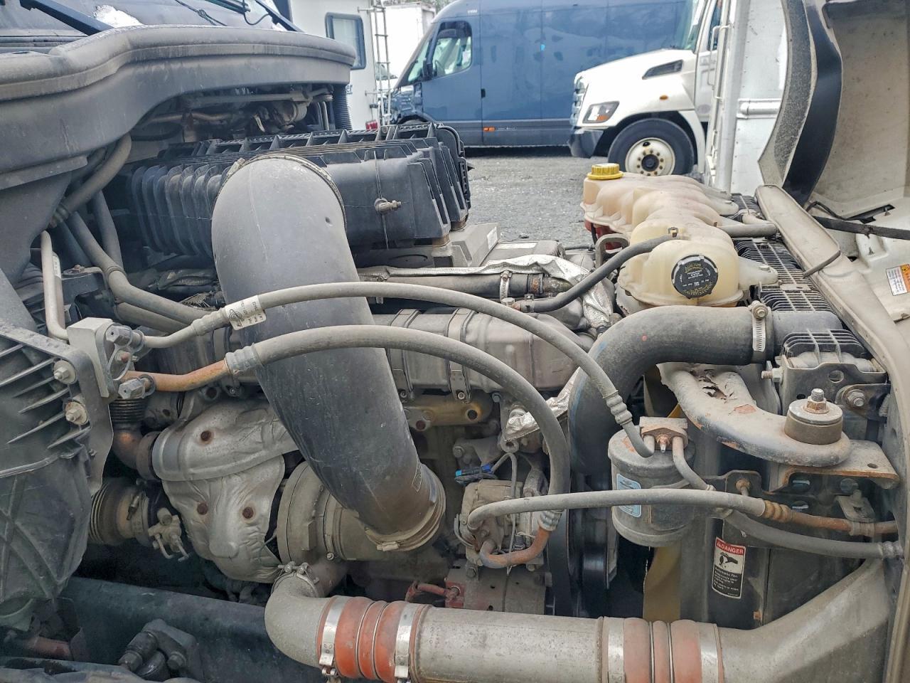 2019 Freigliner 2019 Freightliner Cascadia 126 Semi Truck