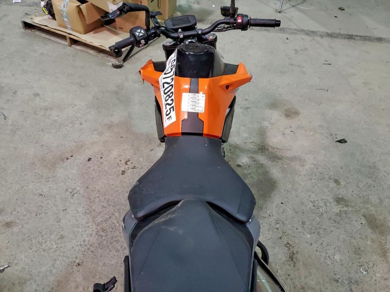 2023 KTM 790 Duke