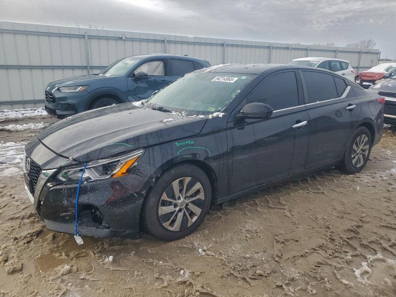 2019 Nissan Altima s