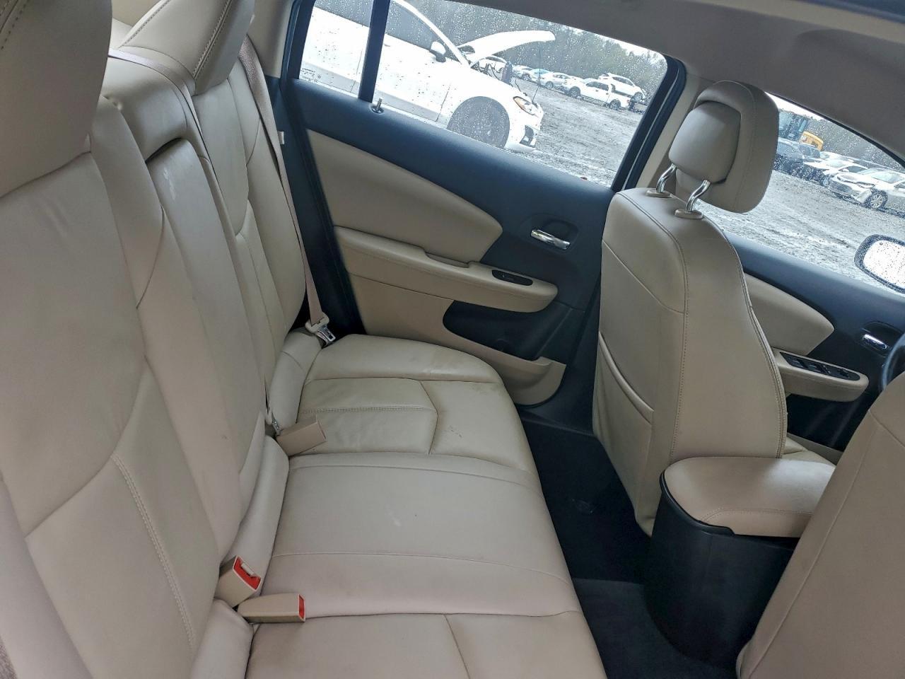 2011 Chrysler 200 Limited