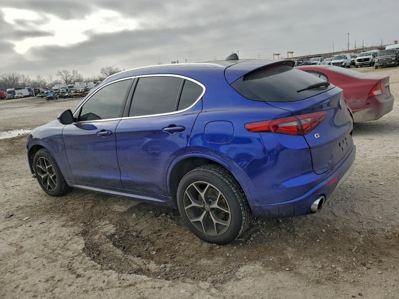 2020 Alfa Romeo Stelvio ti