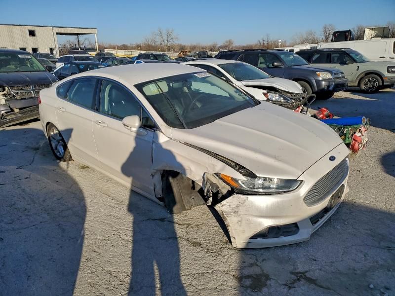 2013 Ford Fusion se