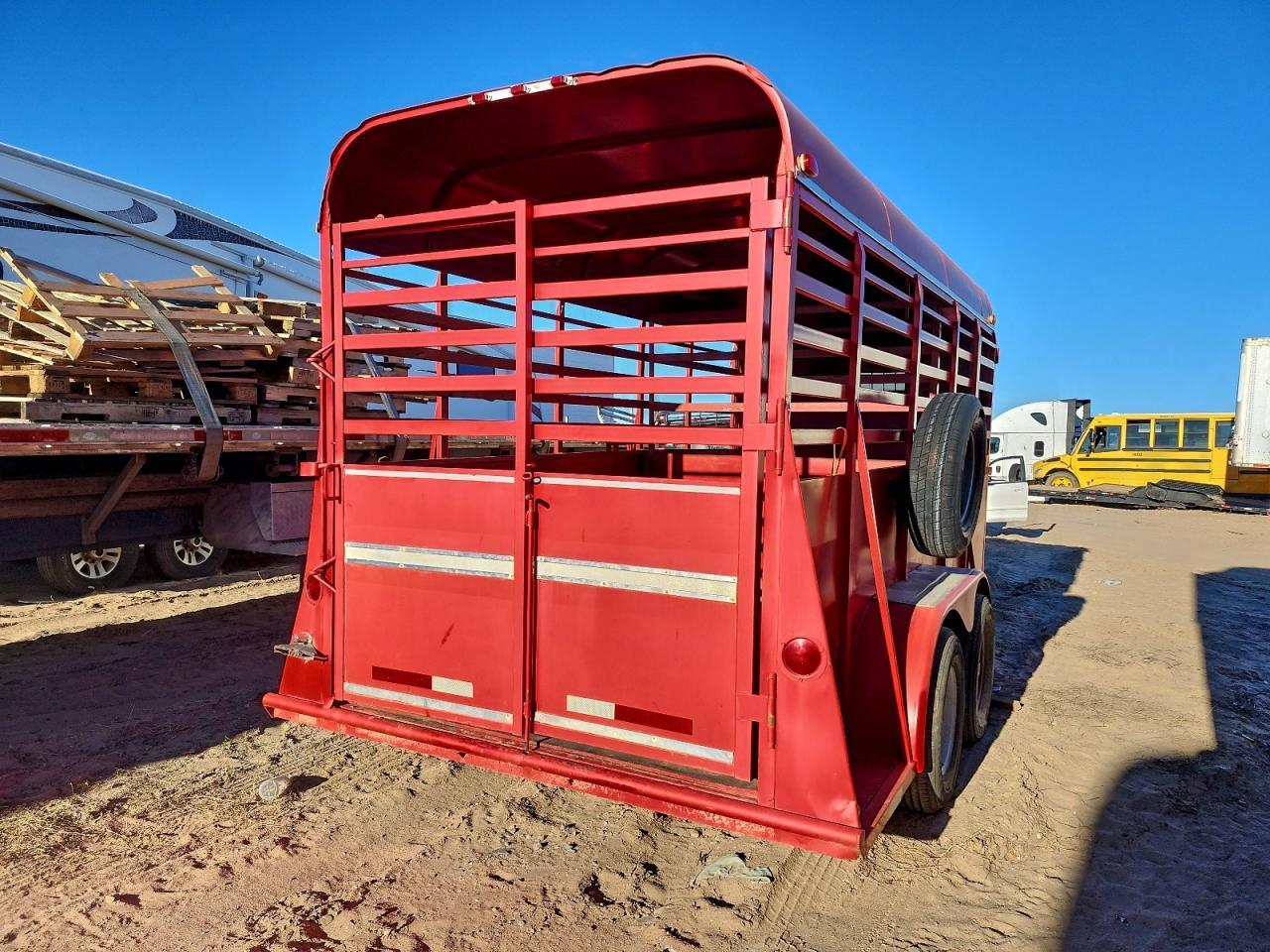 1997 Chapparal Recreational Vehicle (RV)