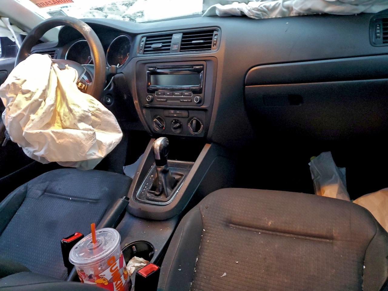 2015 Volkswagen Jetta Base