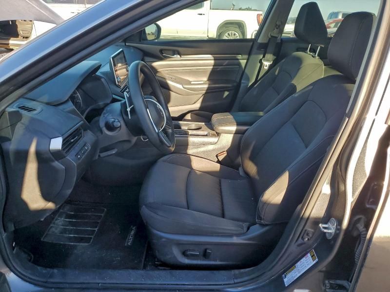 2020 Nissan Altima s