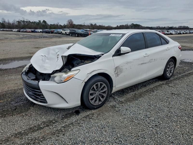 2017 Toyota Camry le