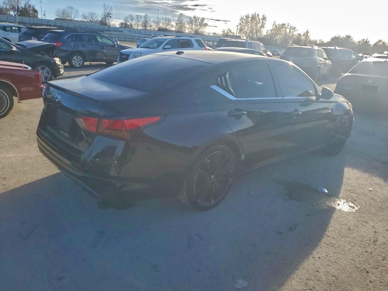 2020 Nissan Altima sr