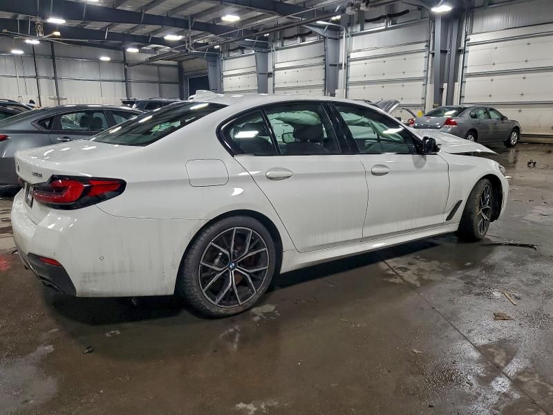 2022 BMW 540 xi