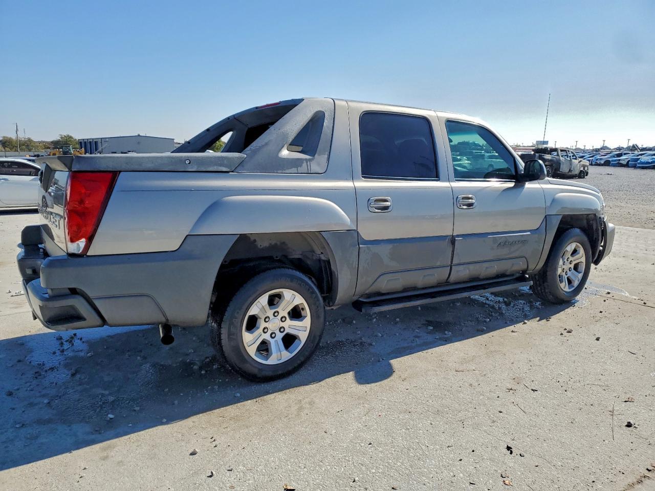 2002 Chevrolet Avalanche C1500
