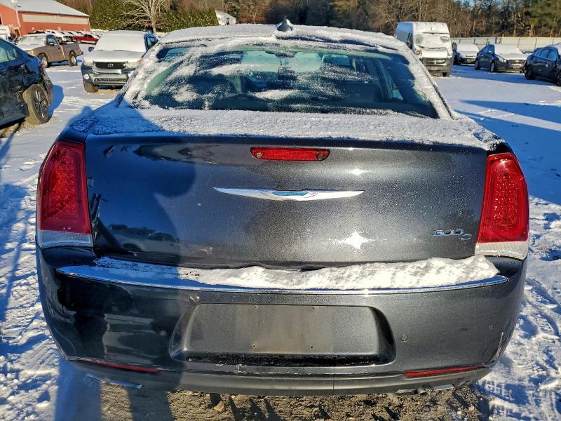 2017 Chrysler 300c