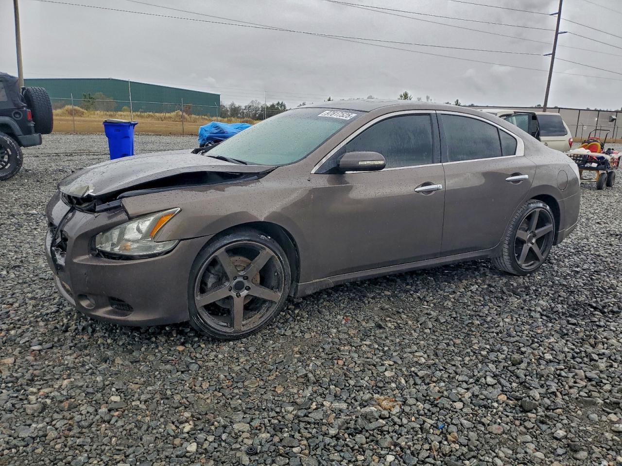 2012 Nissan Maxima s