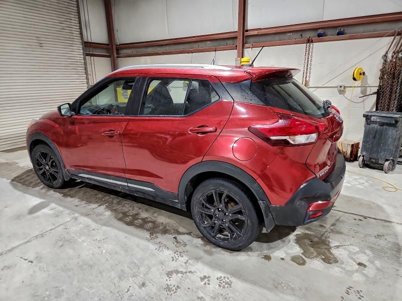 2020 Nissan Kicks sr