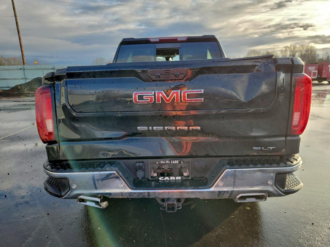 2024 GMC Sierra K1500 slt