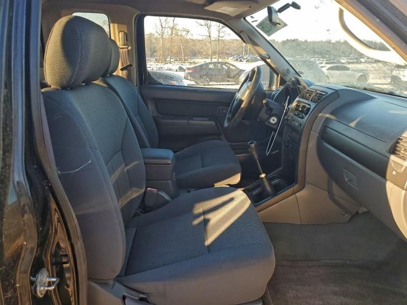 2002 Nissan Frontier King cab xe