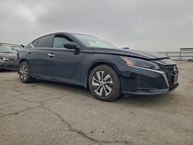 2024 Nissan Altima s