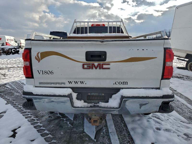 2018 GMC Sierra K2500 sle