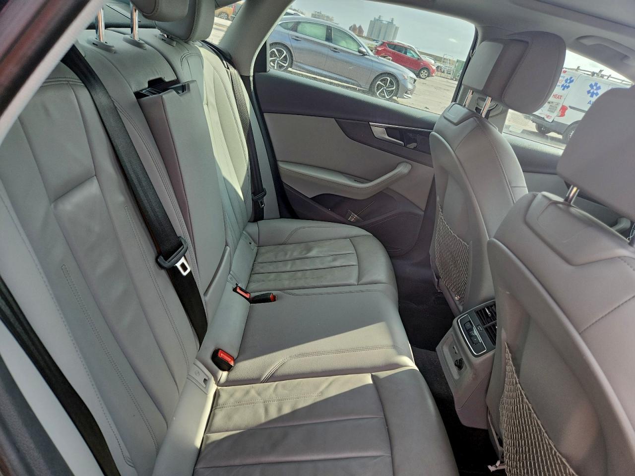 2022 Audi A4 Premium Plus 40