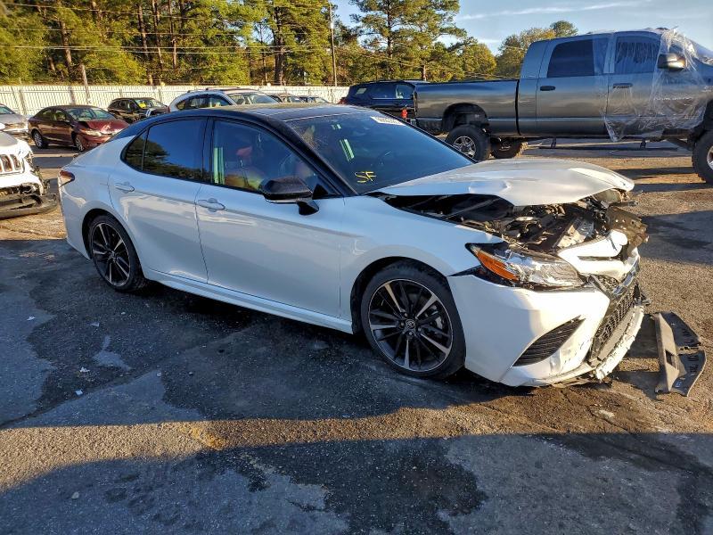 2020 Toyota Camry xse
