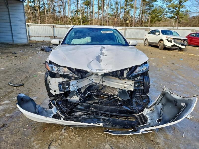 2022 Toyota Camry le