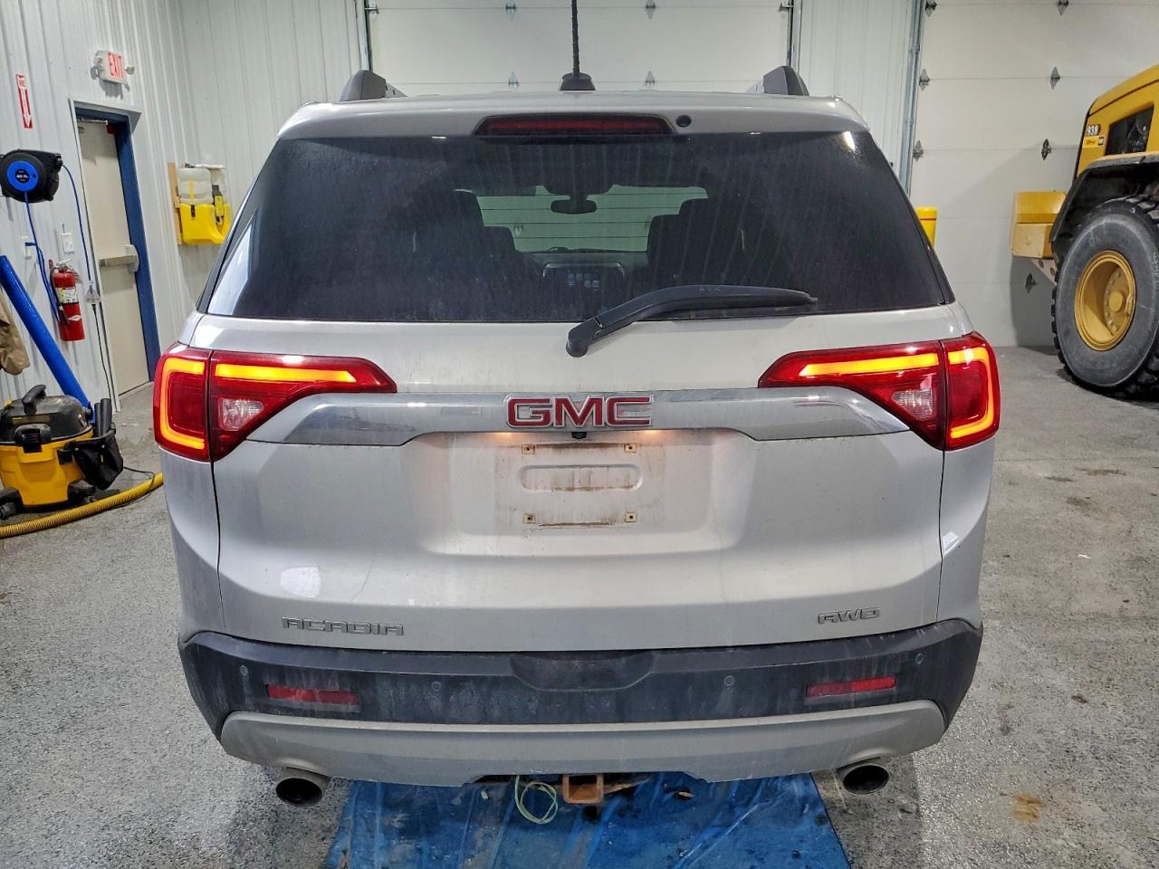 2017 GMC Acadia sle