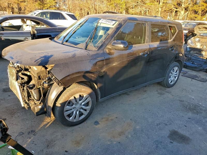 2023 KIA Soul lx