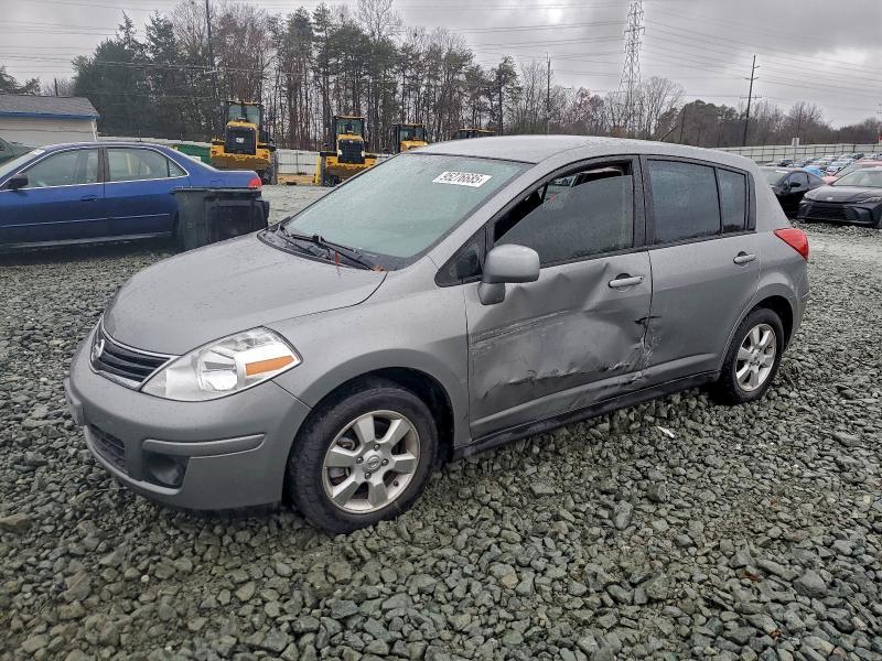 2012 Nissan Versa s