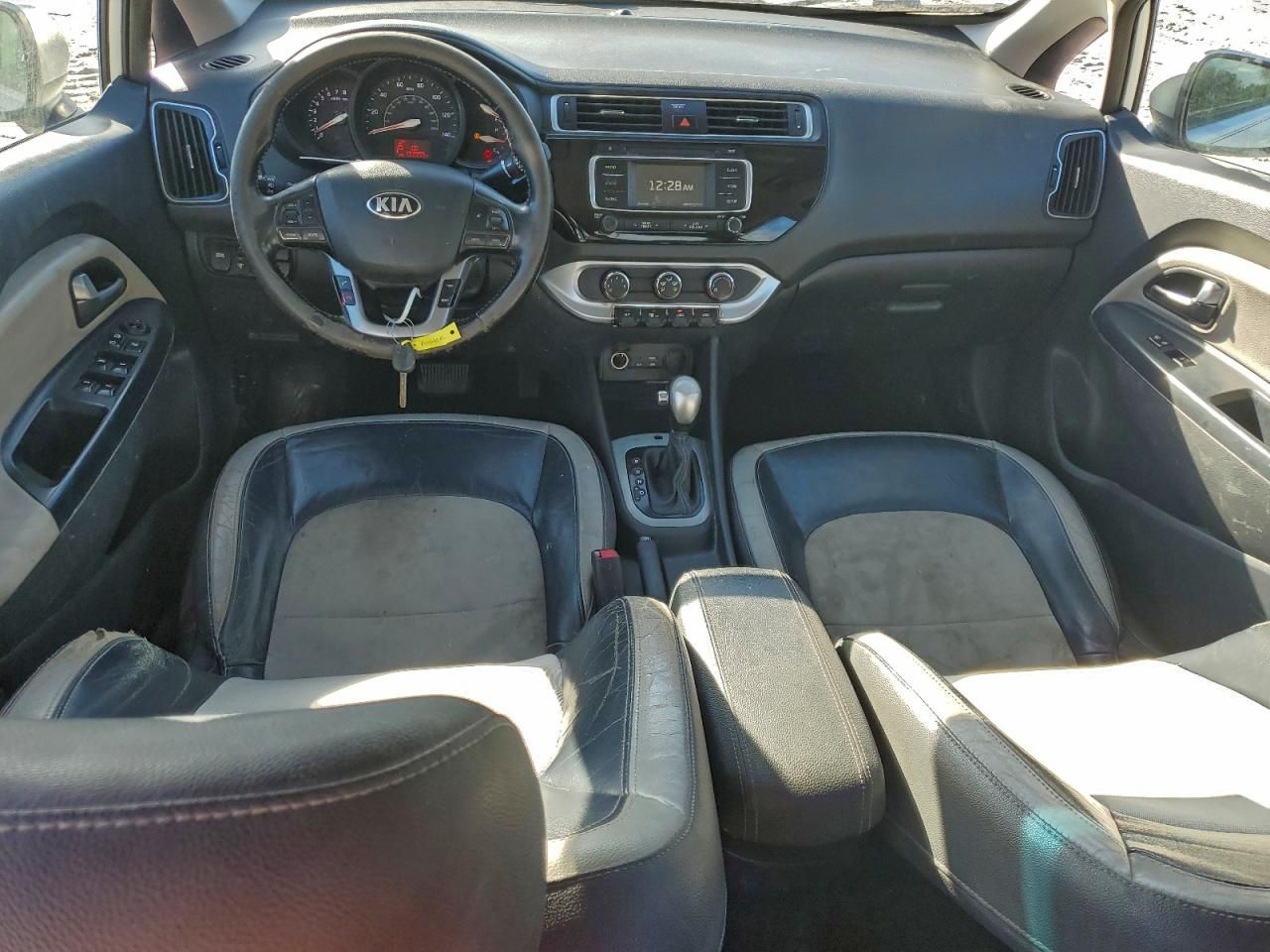 2017 KIA Rio ex