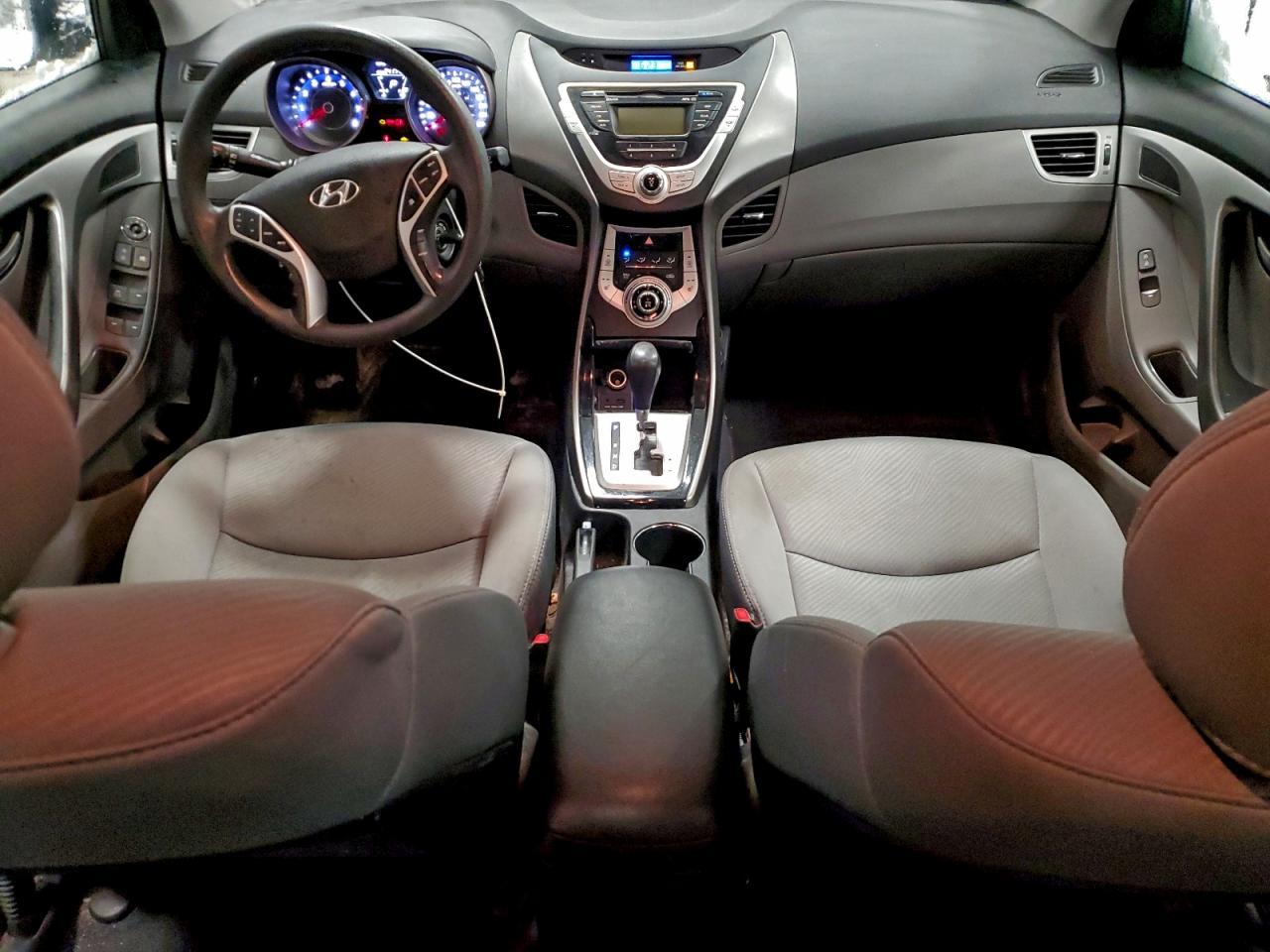 2011 Hyundai Elantra gls
