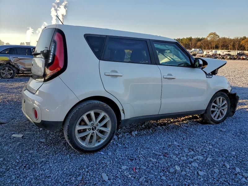 2017 KIA Soul +