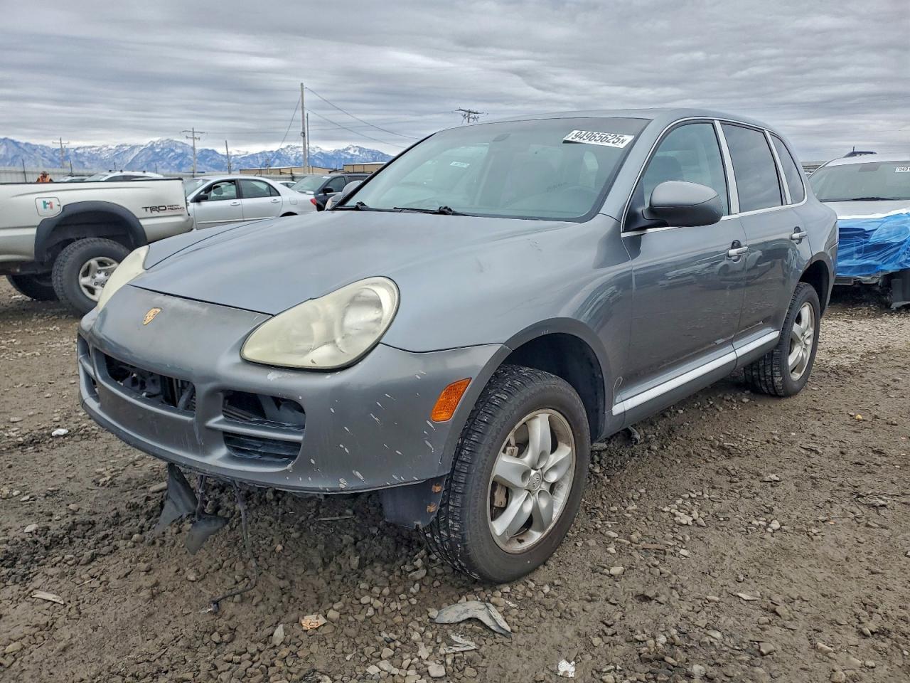 2004 Porsche Cayenne s
