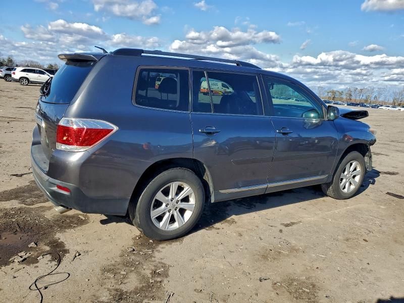 2011 Toyota Highlander Base
