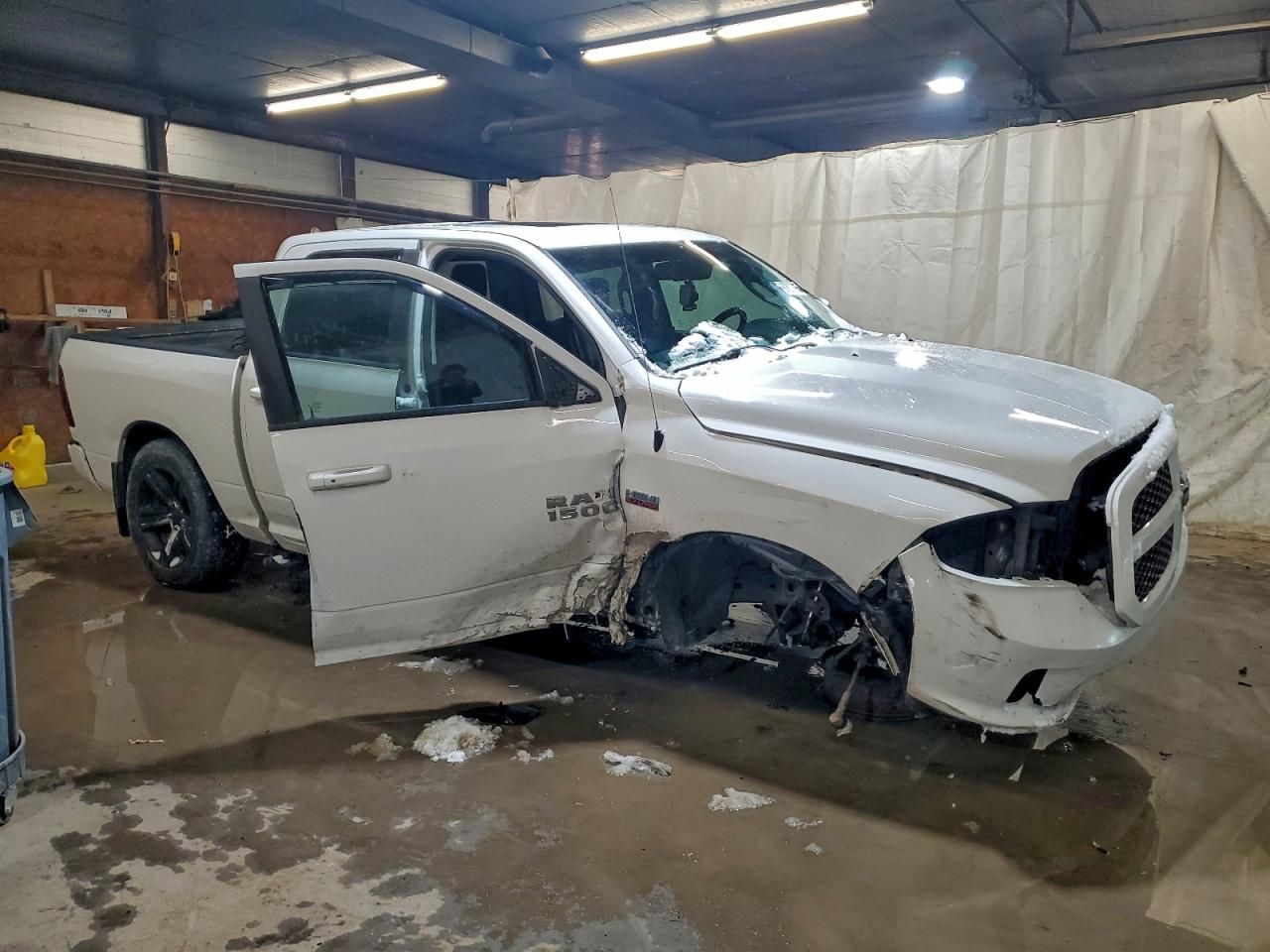 2014 Dodge RAM 1500 Sport