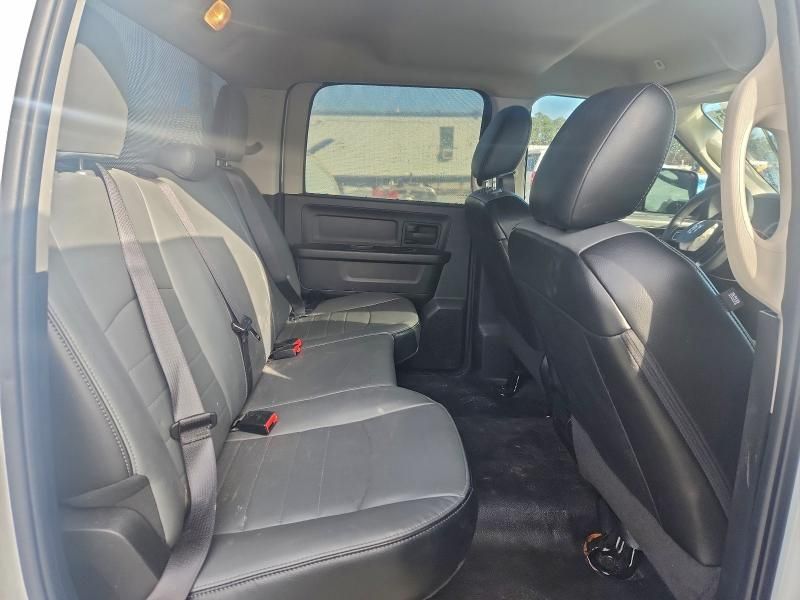 2023 Dodge RAM 1500 Classic Tradesm