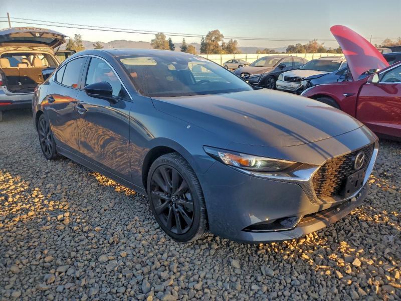 2023 Mazda 3 Preferred