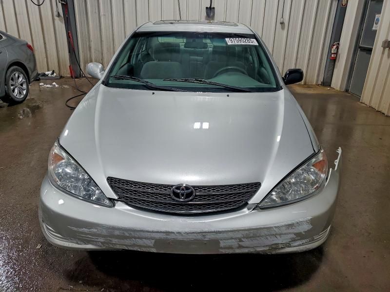 2002 Toyota Camry le