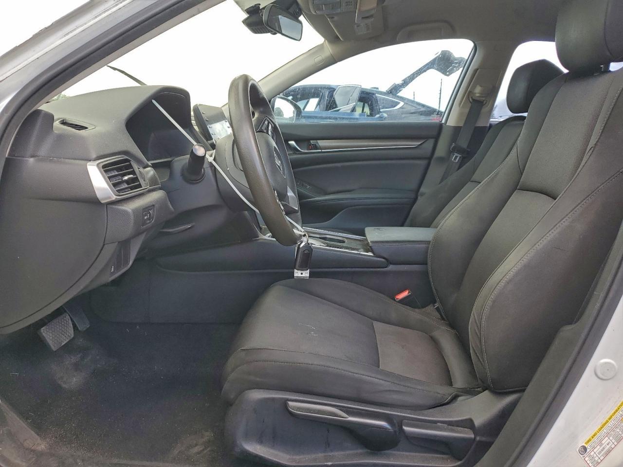 2019 Honda Accord lx