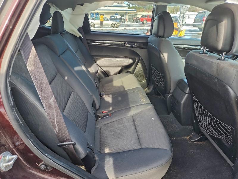 2012 KIA Sorento lx